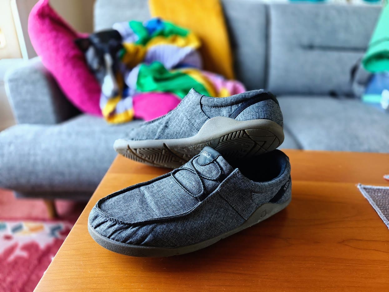Xero Shoes Kona Slip-On Mocassino da uomo - Zero Drop, leggero e sensazione a piedi nudi, Asfalto, 38.5 EU