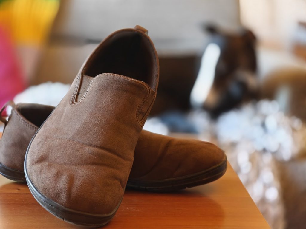 Freet Mooch brown shoes showing wide toe box design from above