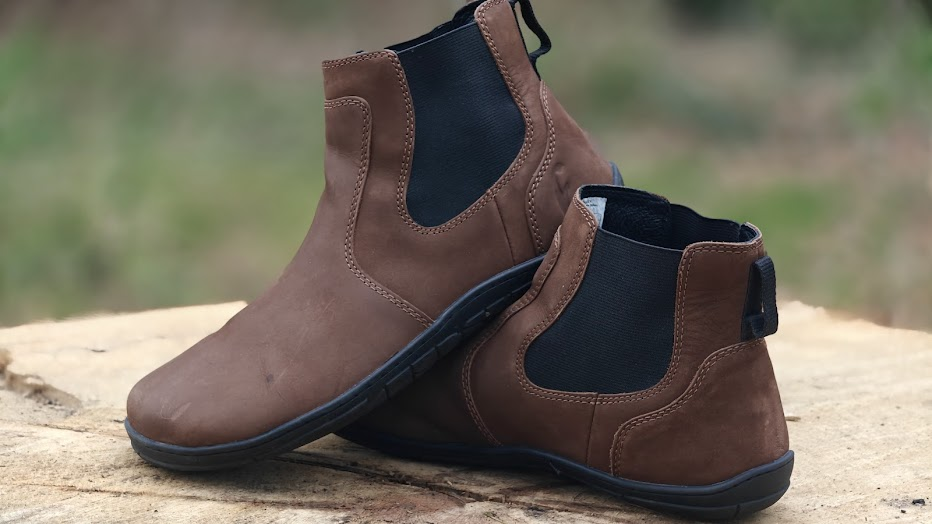 Freet Durham nubuck leather detail showing full-grain texture and matte brown finish