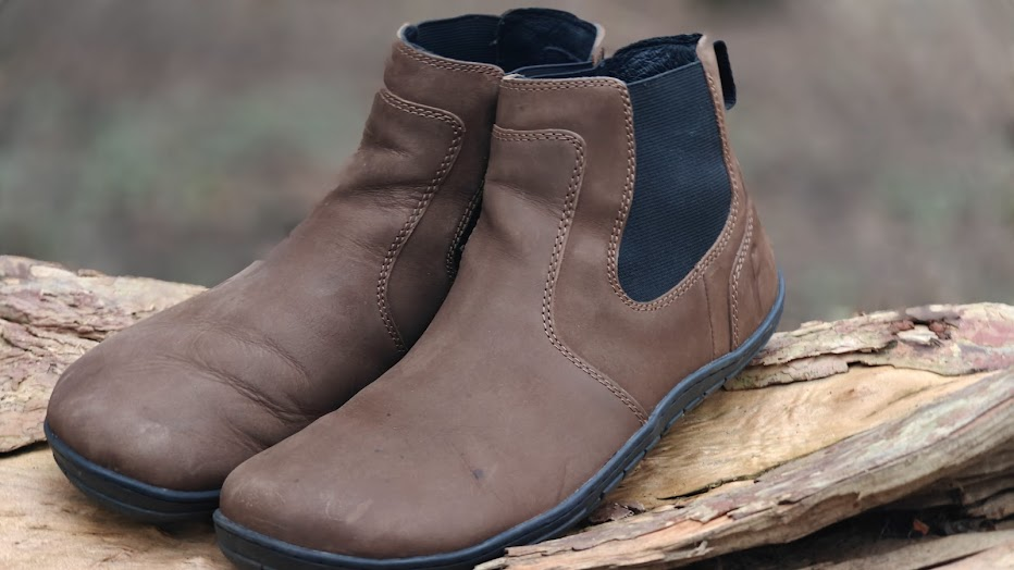 Freet Durham vs Xero Ridgeway barefoot Chelsea boot side-by-side comparison