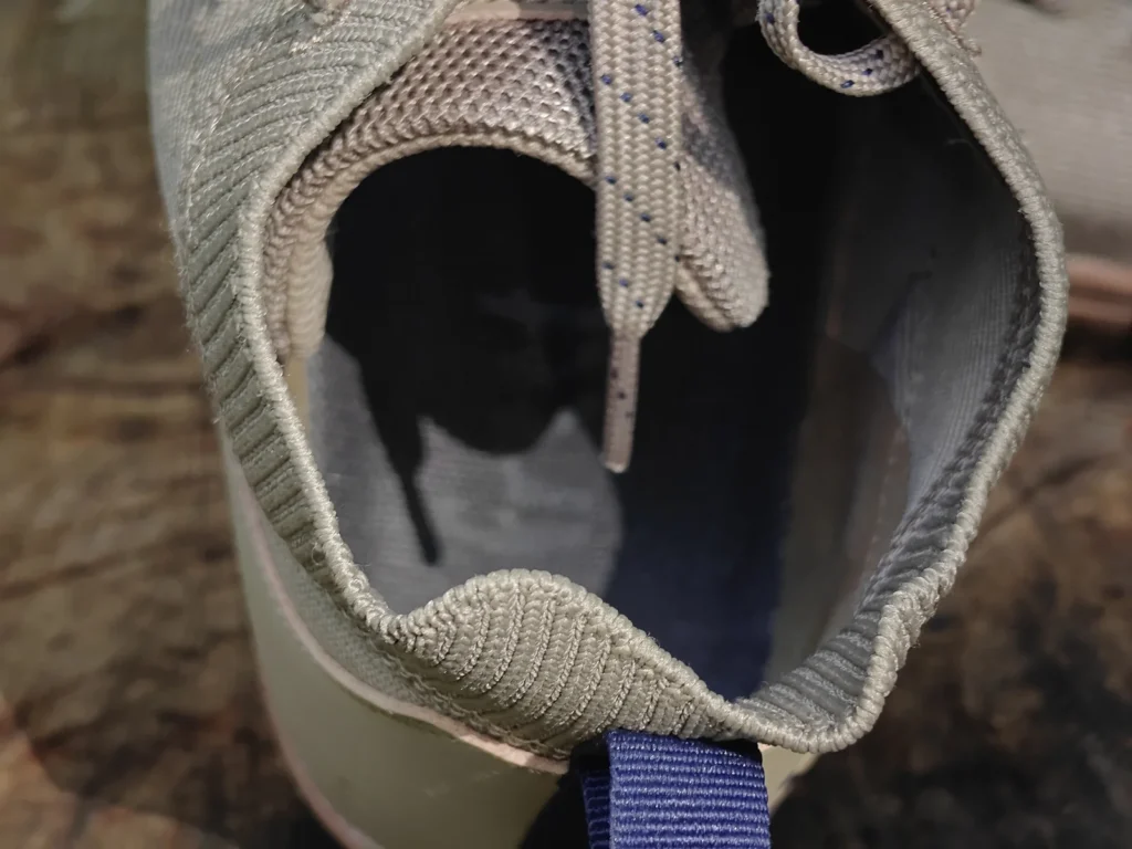 Freet Danum: A view inside the heel opening.