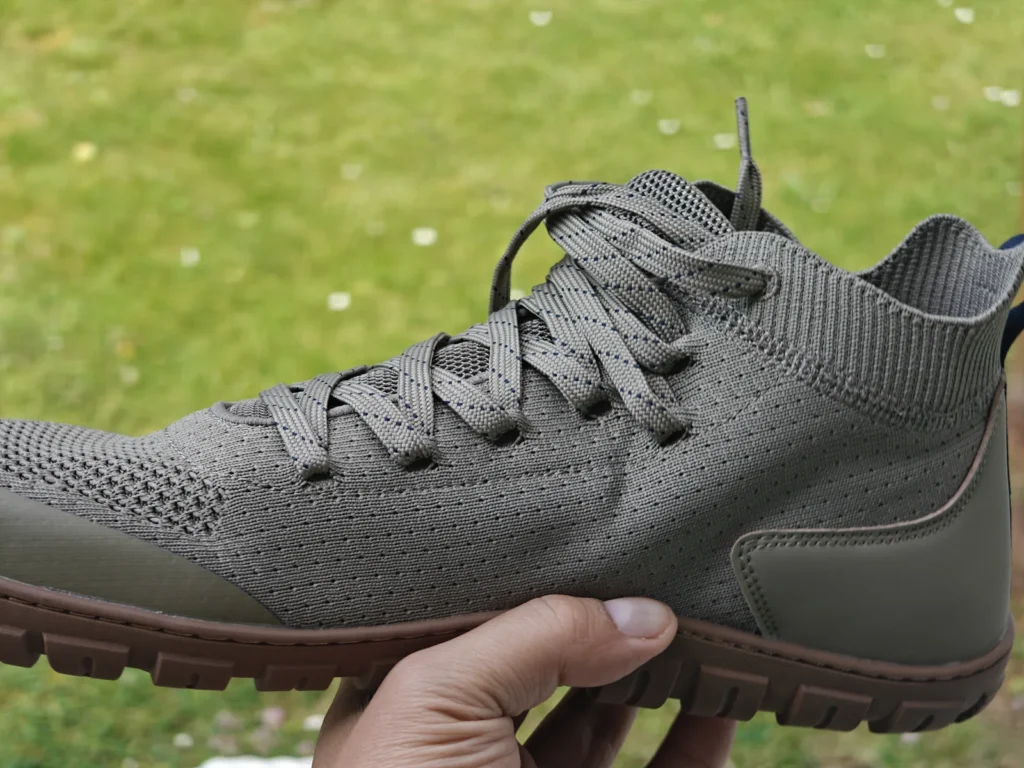 Freet Danum: The side profile held in hand.