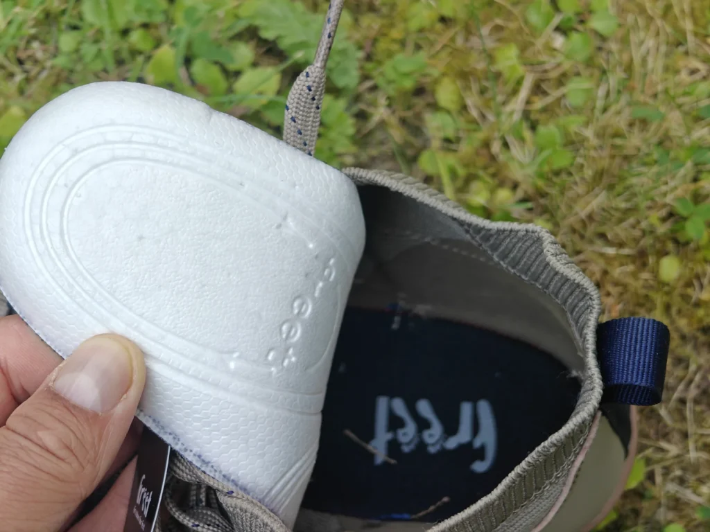 Freet Danum: The removable insole out of the shoe.